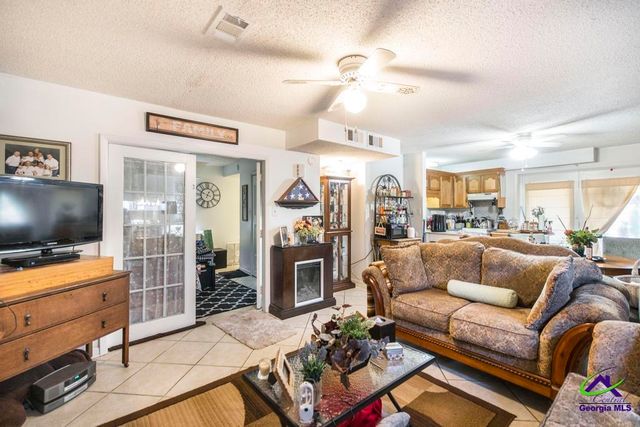 102 Pine Glen Court, Centerville, GA 31028
