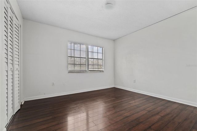 14414 REUTER STRASSE CIRCLE 212, Tampa, FL 33613