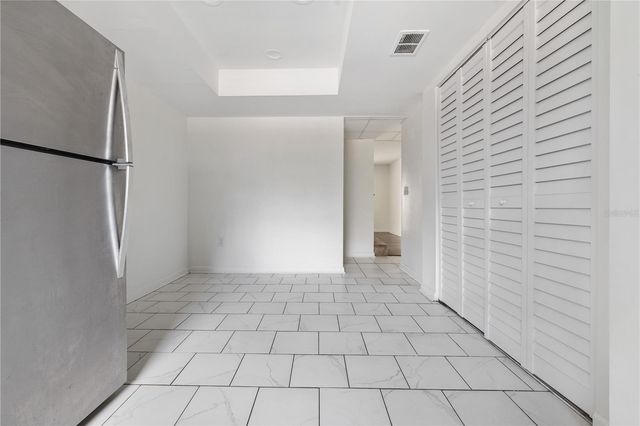 14414 REUTER STRASSE CIRCLE 212, Tampa, FL 33613