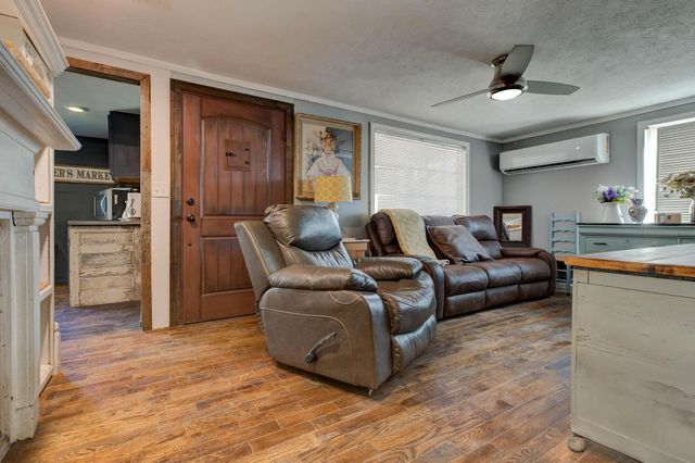 12625 Main Street, Jeffersonville, KY 40337