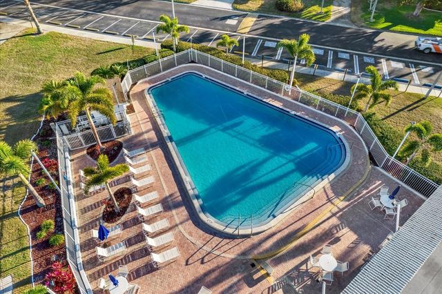 14128 87TH AVENUE, Seminole, FL 33776