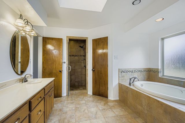 10405 Woodland Drive, Greenville, TX 75402