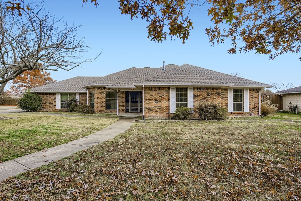 10405 Woodland Drive, Greenville, TX 75402