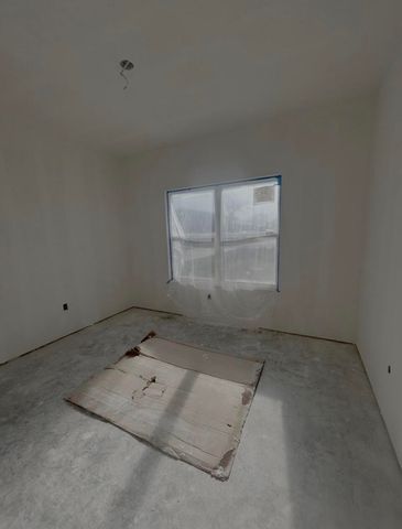 68 E 17th Street, San Angelo, TX 76903