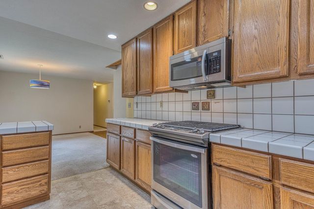 19602 Brentwood Court, Salinas, CA 93907