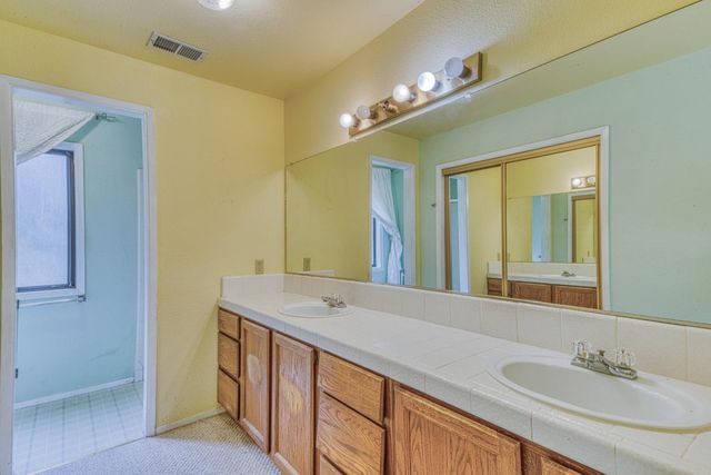 19602 Brentwood Court, Salinas, CA 93907