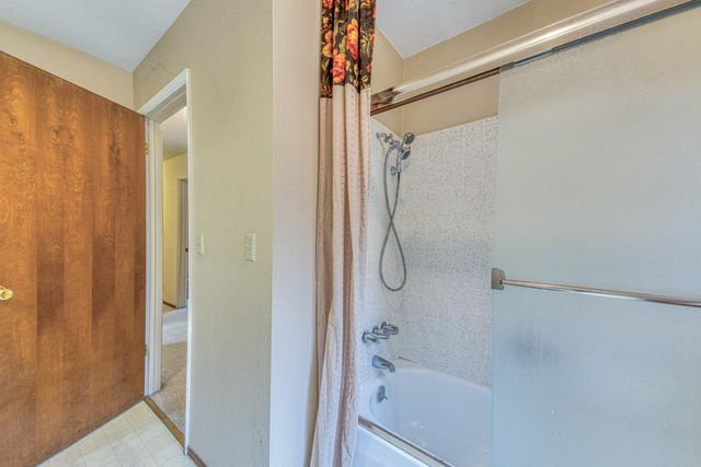 19602 Brentwood Court, Salinas, CA 93907