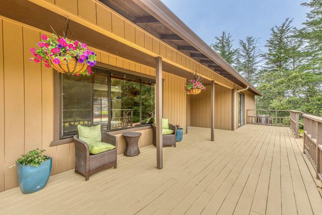 19602 Brentwood Court, Salinas, CA 93907