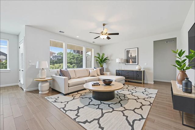 212 Panzano DR, Georgetown, TX 78628