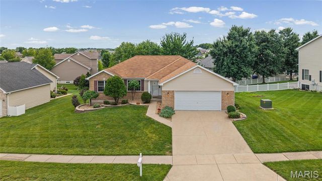 1703 Jacobs Pillow Drive, St Peters, MO 63376