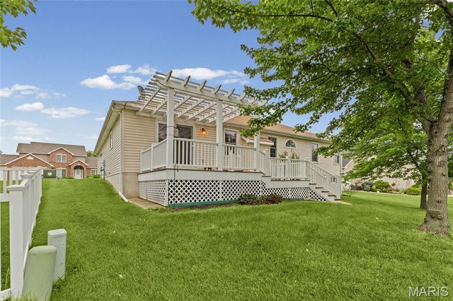 1703 Jacobs Pillow Drive, St Peters, MO 63376