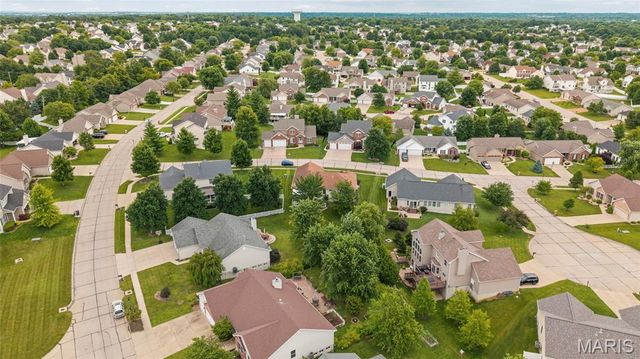 1703 Jacobs Pillow Drive, St Peters, MO 63376