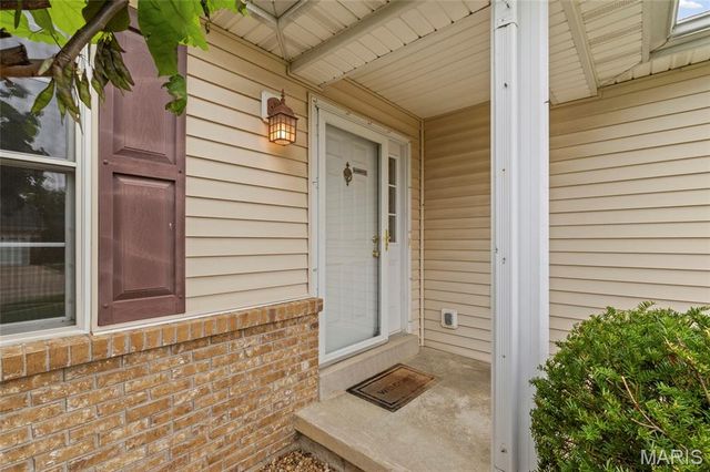 1703 Jacobs Pillow Drive, St Peters, MO 63376