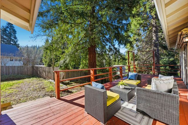 850 Blue Bell Ct, Placerville, CA 95667