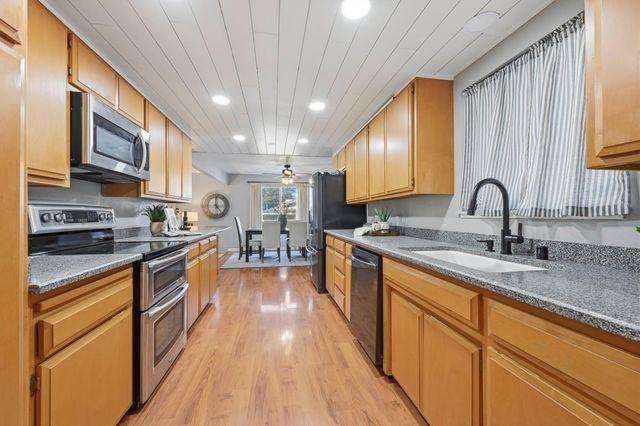 850 Blue Bell Ct, Placerville, CA 95667