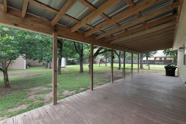 1206 Sherrard ST, Burnet, TX 78611