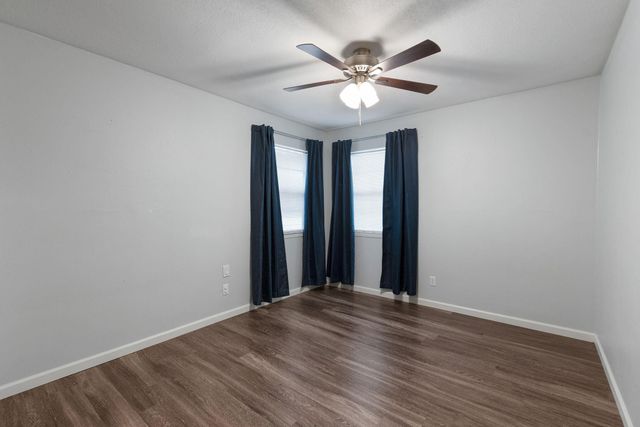 1206 Sherrard ST, Burnet, TX 78611