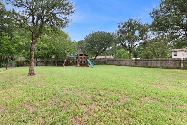 1206 Sherrard ST, Burnet, TX 78611