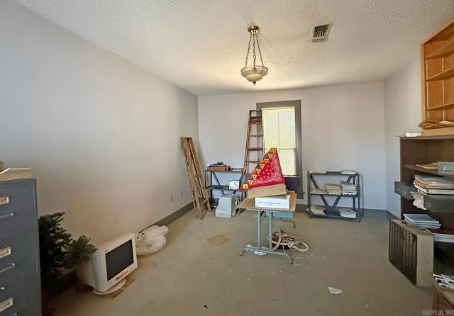 1036 Clifton Street, Conway, AR 72034