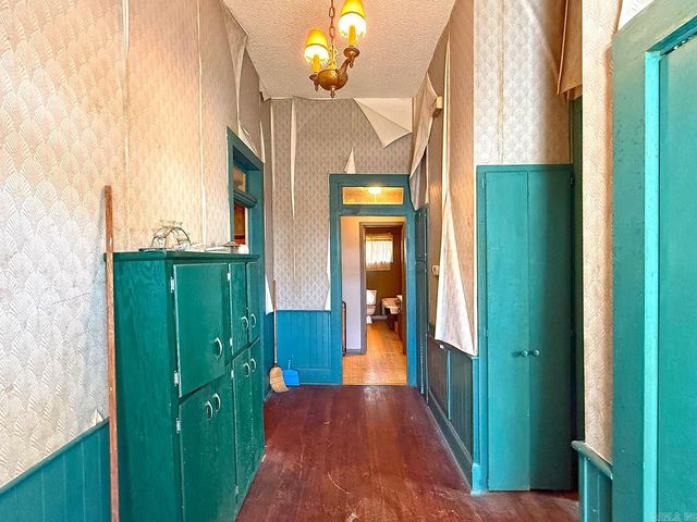 1036 Clifton Street, Conway, AR 72034