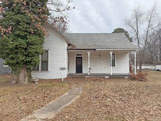 1036 Clifton Street, Conway, AR 72034