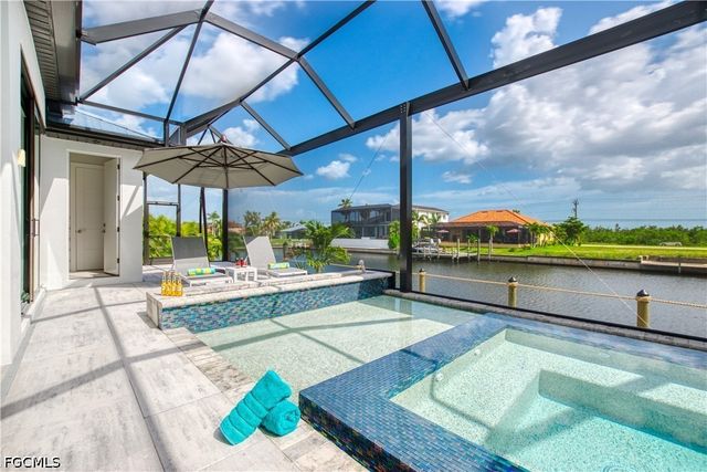 3004 SW 41st TER, Cape Coral, FL 33914