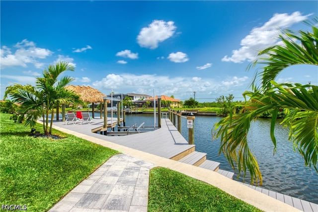 3004 SW 41st TER, Cape Coral, FL 33914