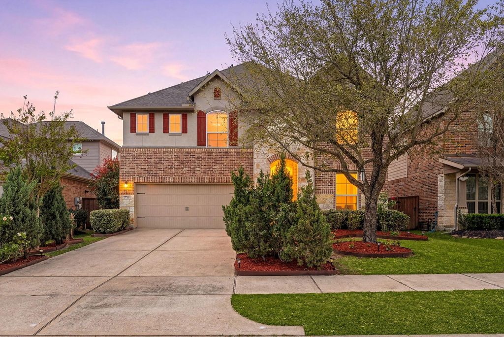 17715 Sauki Lane, Richmond, TX 77407