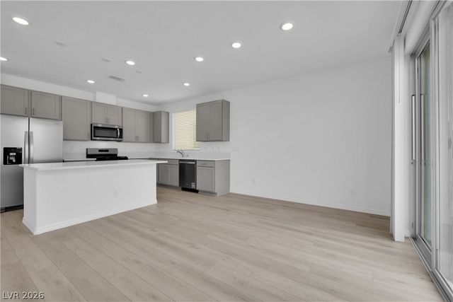 5916 Obsidian Sky Avenue, Las Vegas, NV 89141