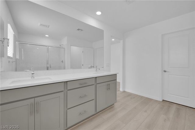 5916 Obsidian Sky Avenue, Las Vegas, NV 89141