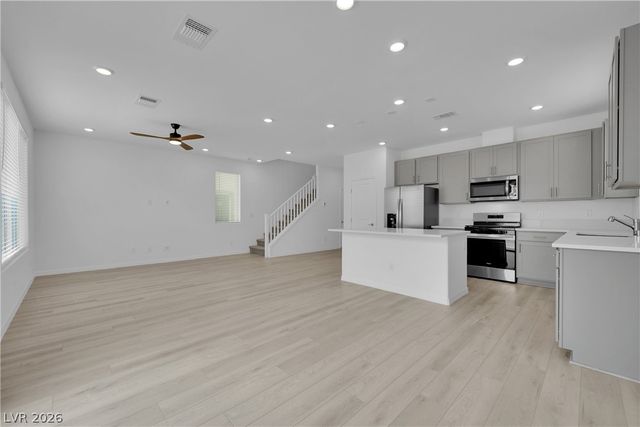 5916 Obsidian Sky Avenue, Las Vegas, NV 89141