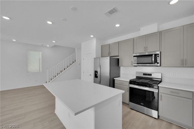 5916 Obsidian Sky Avenue, Las Vegas, NV 89141