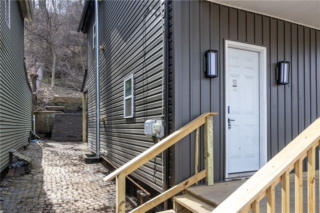 2528 Beaver Ave, Monaca, PA 15061