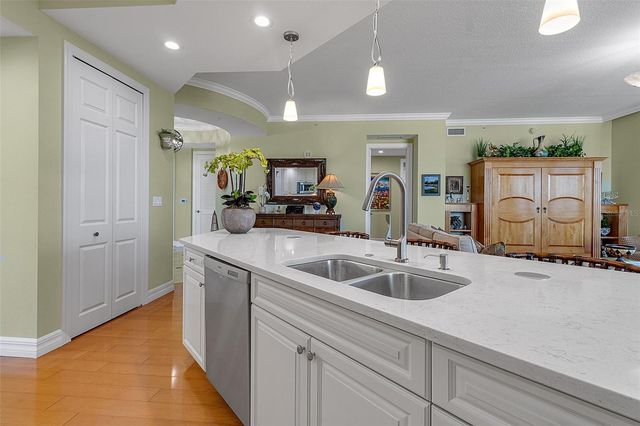 409 N POINT ROAD 1003, Osprey, FL 34229