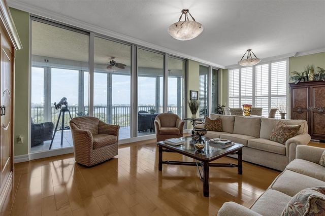 409 N POINT ROAD 1003, Osprey, FL 34229