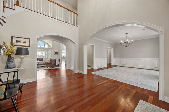 4615 Blarney Drive NE, Cedar Rapids, IA 52411