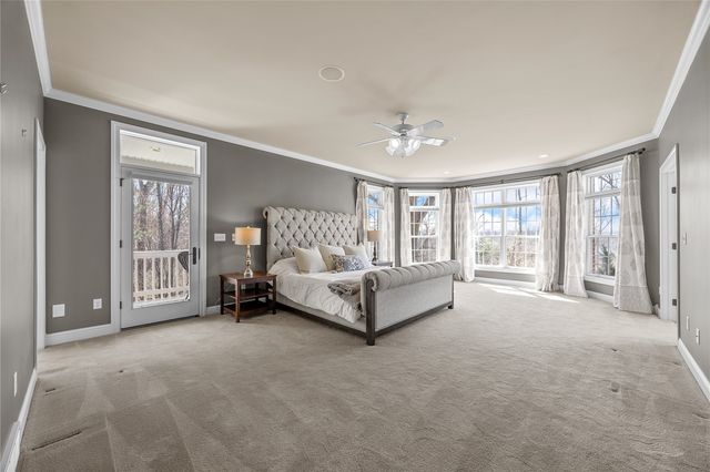 4615 Blarney Drive NE, Cedar Rapids, IA 52411