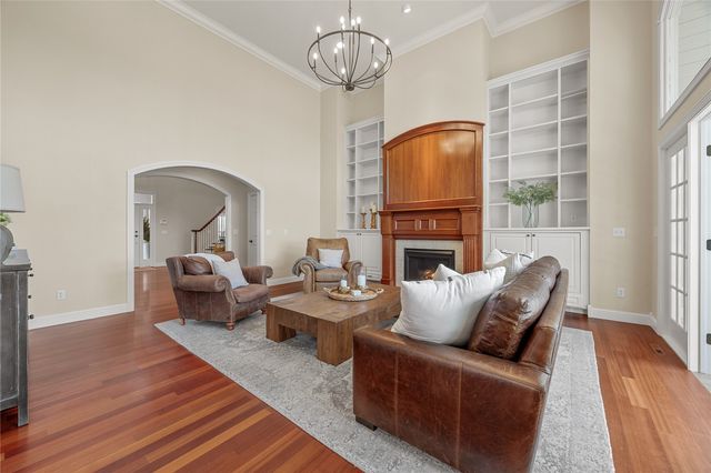 4615 Blarney Drive NE, Cedar Rapids, IA 52411