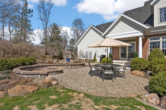 4615 Blarney Drive NE, Cedar Rapids, IA 52411