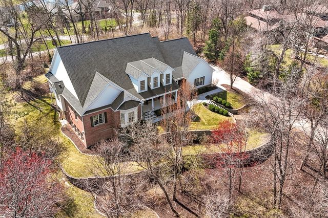 4615 Blarney Drive NE, Cedar Rapids, IA 52411