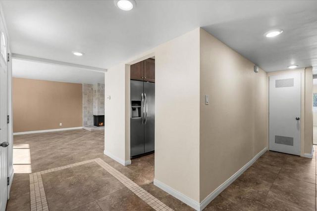 46205 Burroweed Lane, Palm Desert, CA 92260