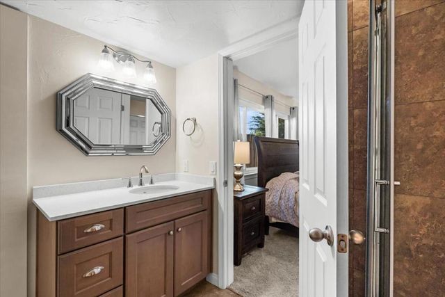 46205 Burroweed Lane, Palm Desert, CA 92260