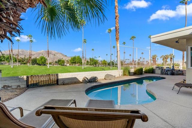 46205 Burroweed Lane, Palm Desert, CA 92260