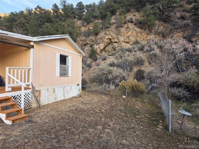 598 County Road 12, Cotopaxi, CO 81223