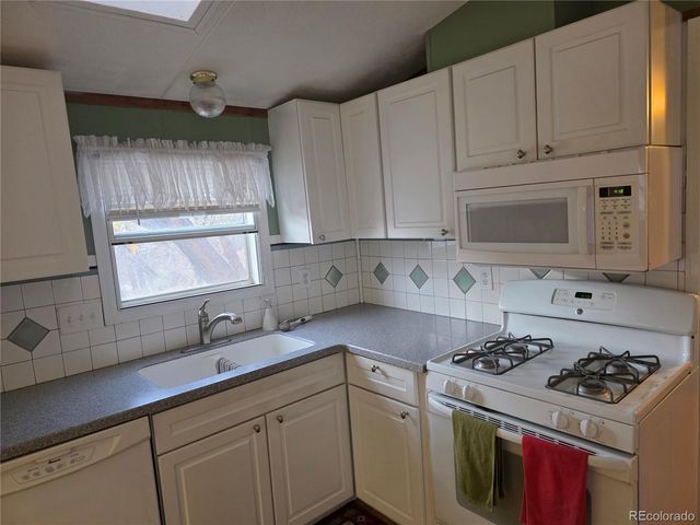 598 County Road 12, Cotopaxi, CO 81223