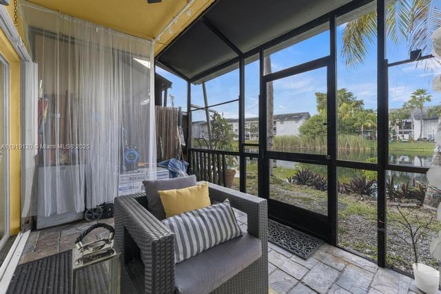 8394 SW 154th Ave 43, Miami, FL 33193