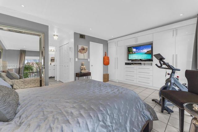 8394 SW 154th Ave 43, Miami, FL 33193