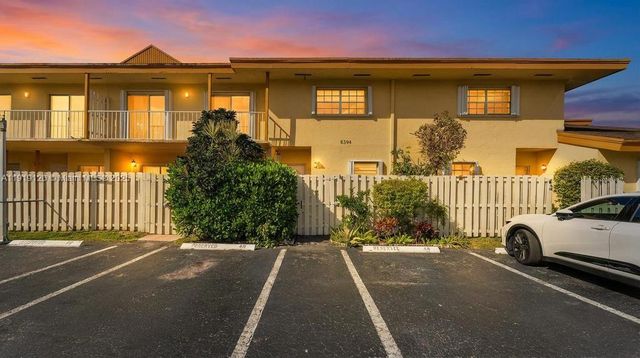 8394 SW 154th Ave 43, Miami, FL 33193