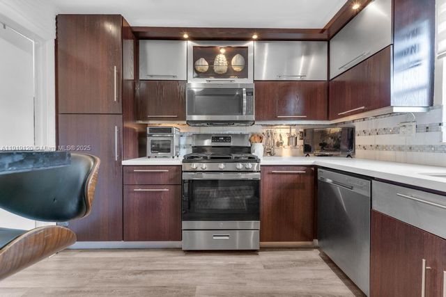 8394 SW 154th Ave 43, Miami, FL 33193