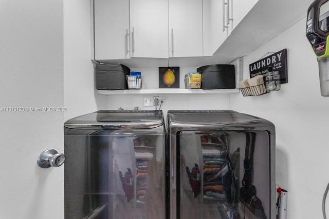 8394 SW 154th Ave 43, Miami, FL 33193